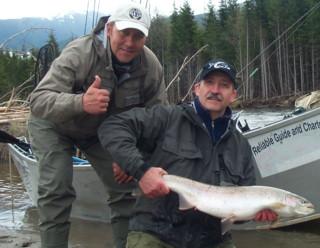 I had the pleasant opportunity last Saturday to fish with two of the best Reps in the Fishing Tackle industry, Dave Haddad and Chris Seipio.  Dave is the Sales Rep for Redl Sports Distributors and Chris represents Loomis, Springbrook, Airflo, Ross reels a